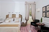 Apartments & Family Rooms