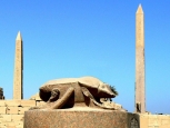Statua colossale di Khepri, complesso templare di Karnak - Luxor -