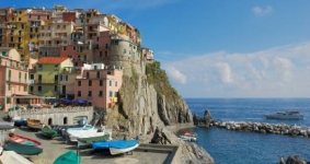 and then let's go to Cinque Terre...